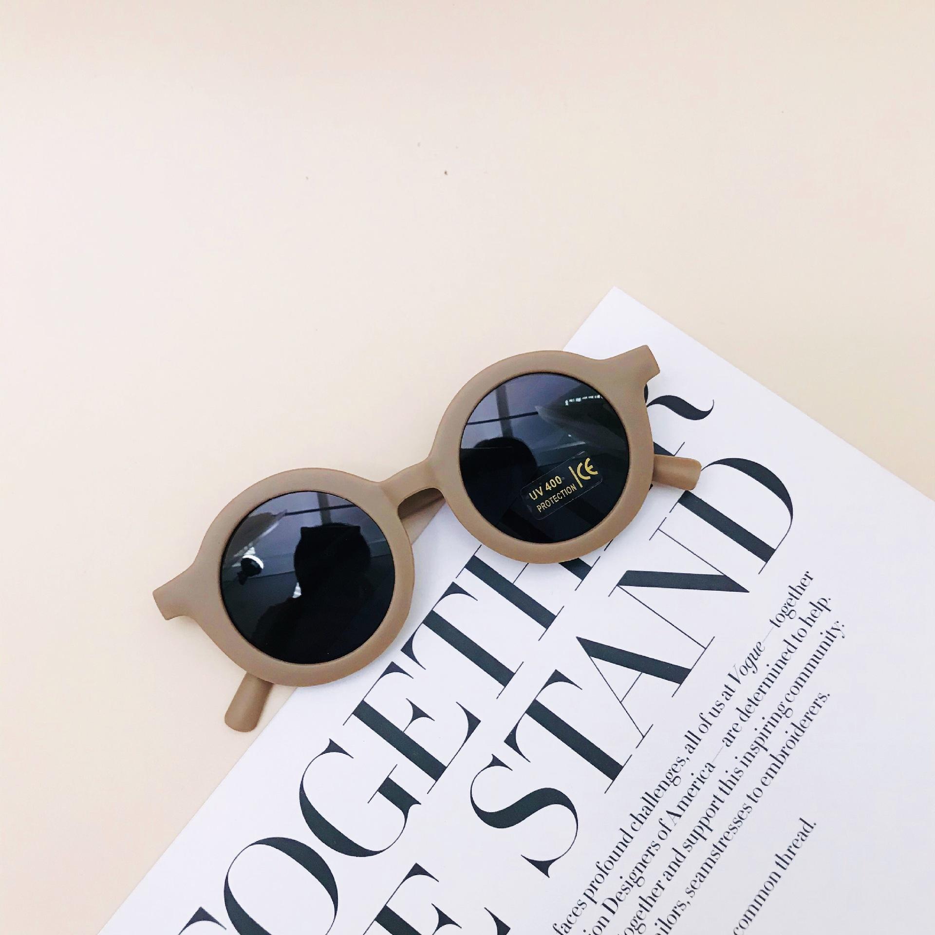 retro circular sunglasses